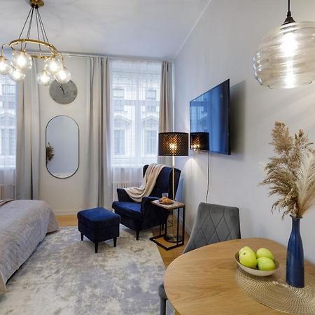 Kalnina Street Studio Apartment Riga Esterno foto