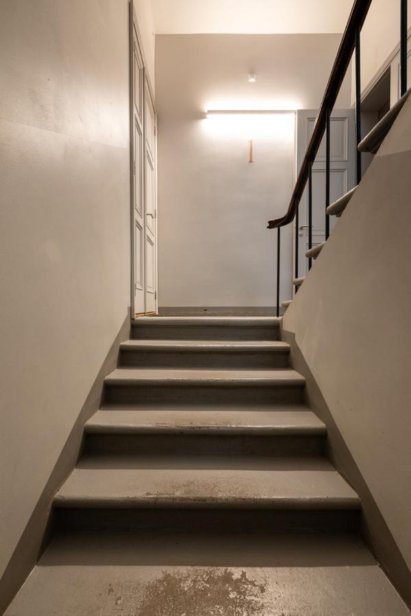 Kalnina Street Studio Apartment Riga Esterno foto