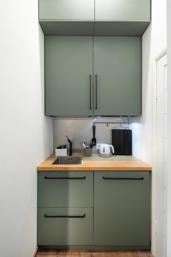 Kalnina Street Studio Apartment Riga Esterno foto