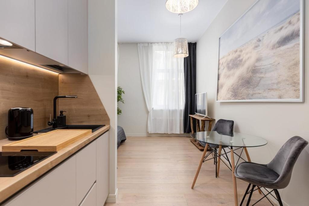 Kalnina Street Studio Apartment Riga Esterno foto