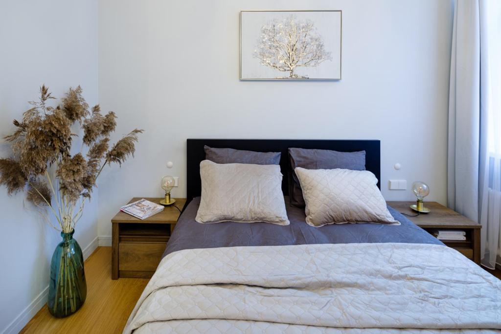 Kalnina Street Studio Apartment Riga Esterno foto