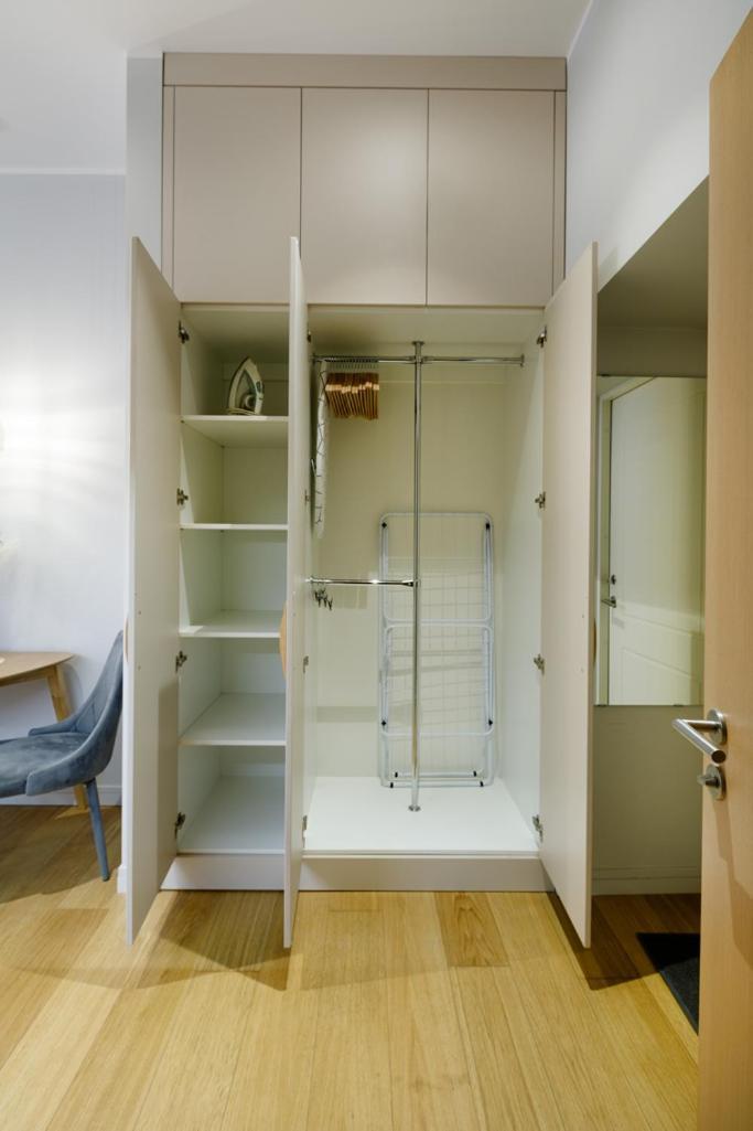 Kalnina Street Studio Apartment Riga Esterno foto